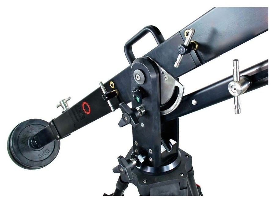 Cartoni KJ103 Jibo Fluid Action — žeriav s kufrom – Otočný stred a protizávažie