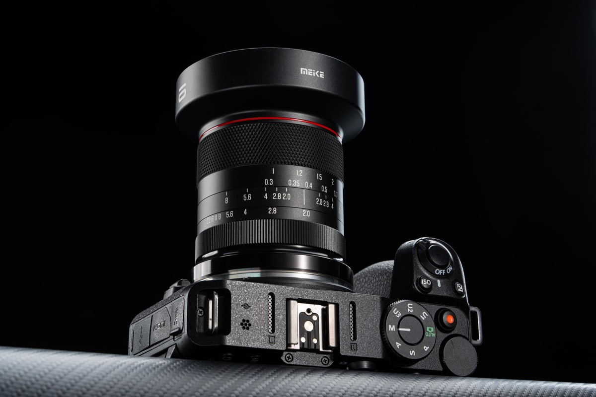 MK-10MM F2.0 Aps-C Z