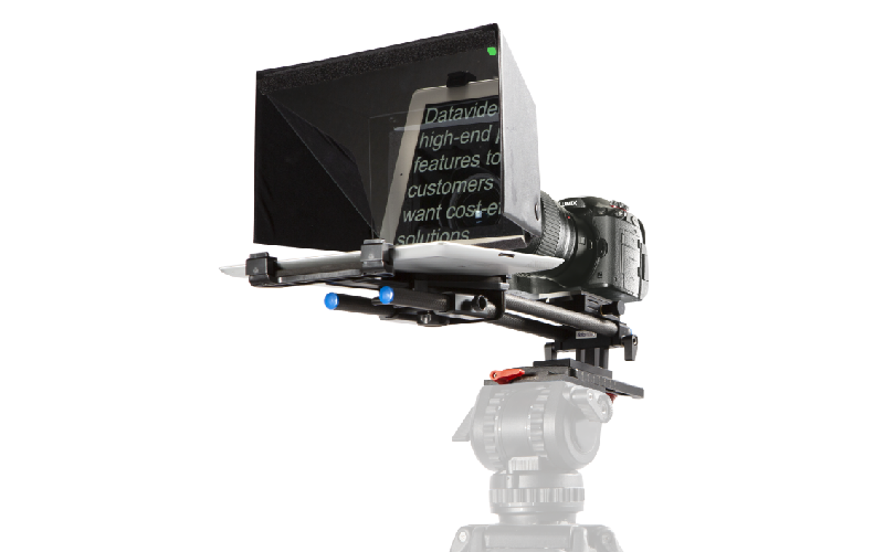 Teleprompter Datavideo TP-500 pre tablet a DSLR v zostave; kamera a statív nie sú súčasťou balenia