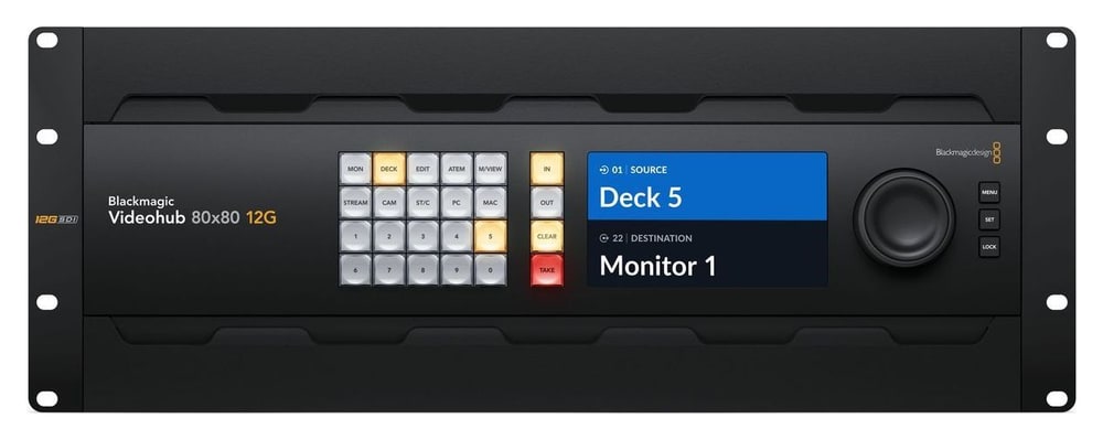 Blackmagic Videohub 80x80 12G – Živý obraz na LCD pred prepnutím