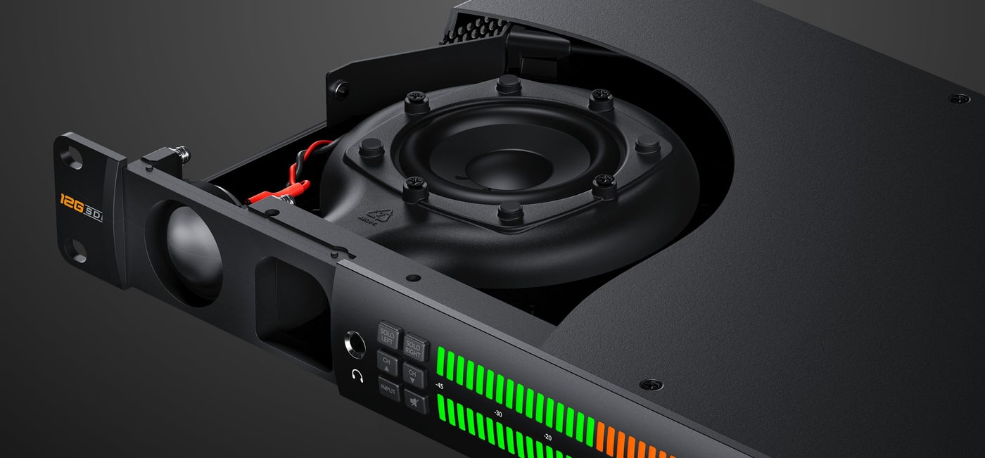 Blackmagic Audio Monitor 12G G3 – Dva subwoofery a výkonný zosilňovač