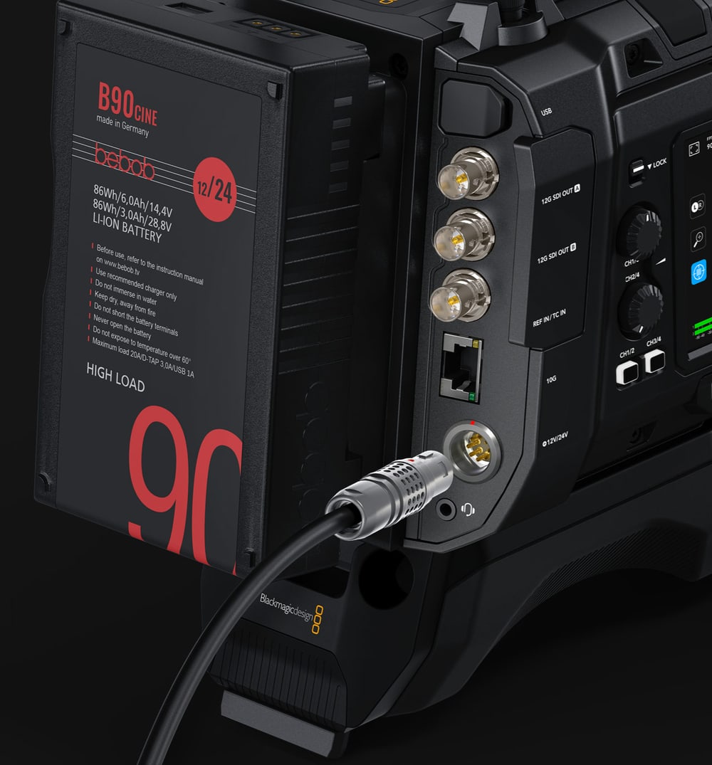 Blackmagic URSA Cine Immersive – Napájanie 24 V