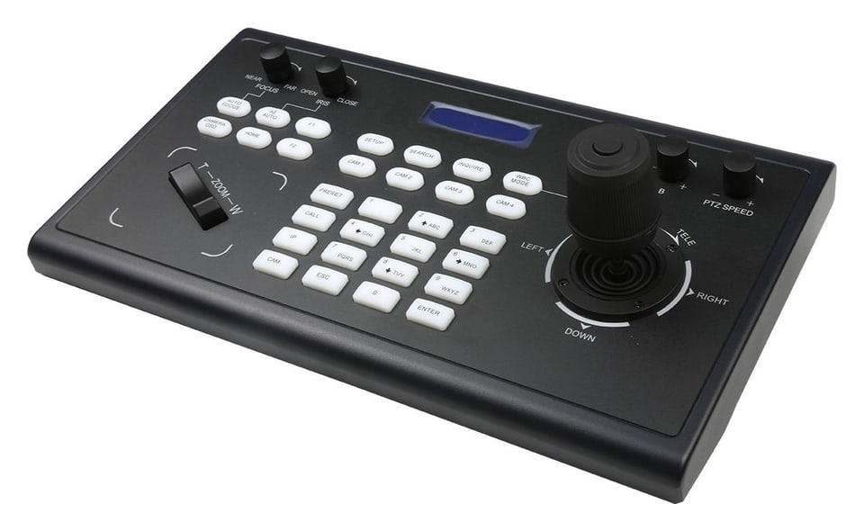 Joystick, gombíky a LCD displej