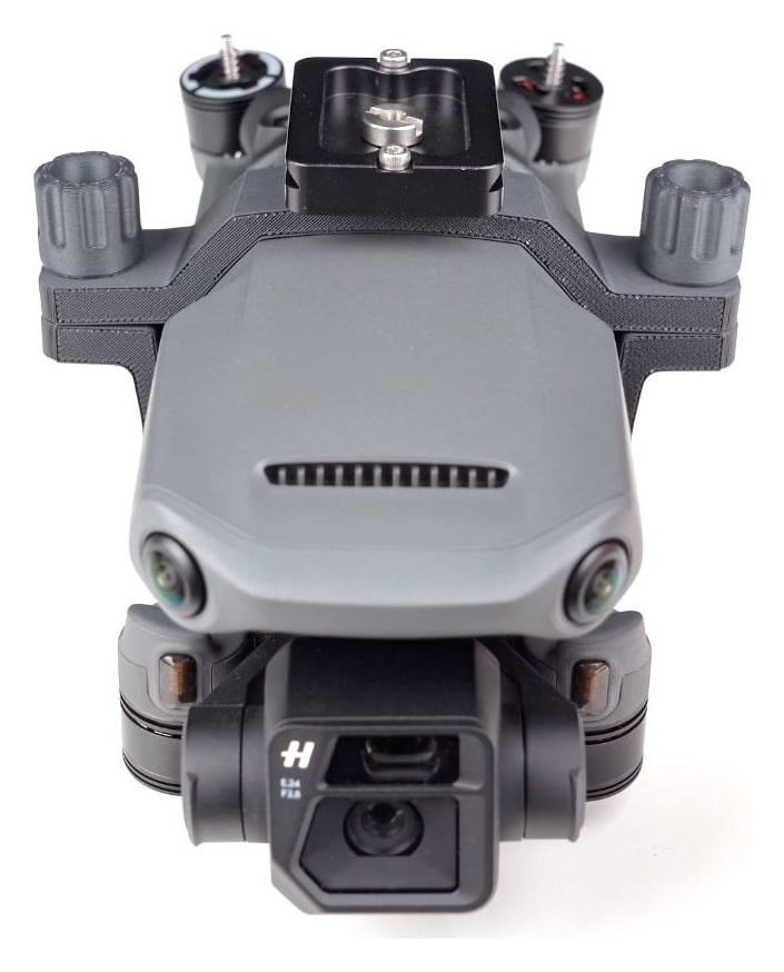 Kamera Mavic III Pro na lane
