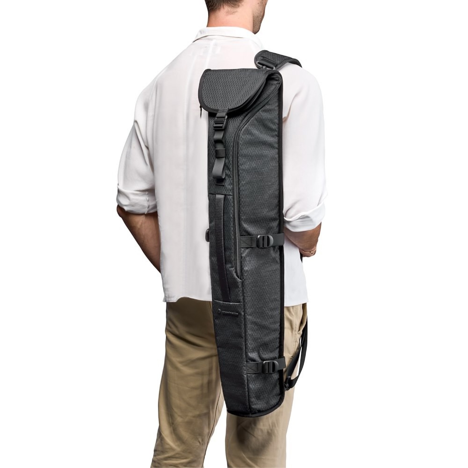 Brašna Manfrotto PRO Light Tough Tripod Bag při použití