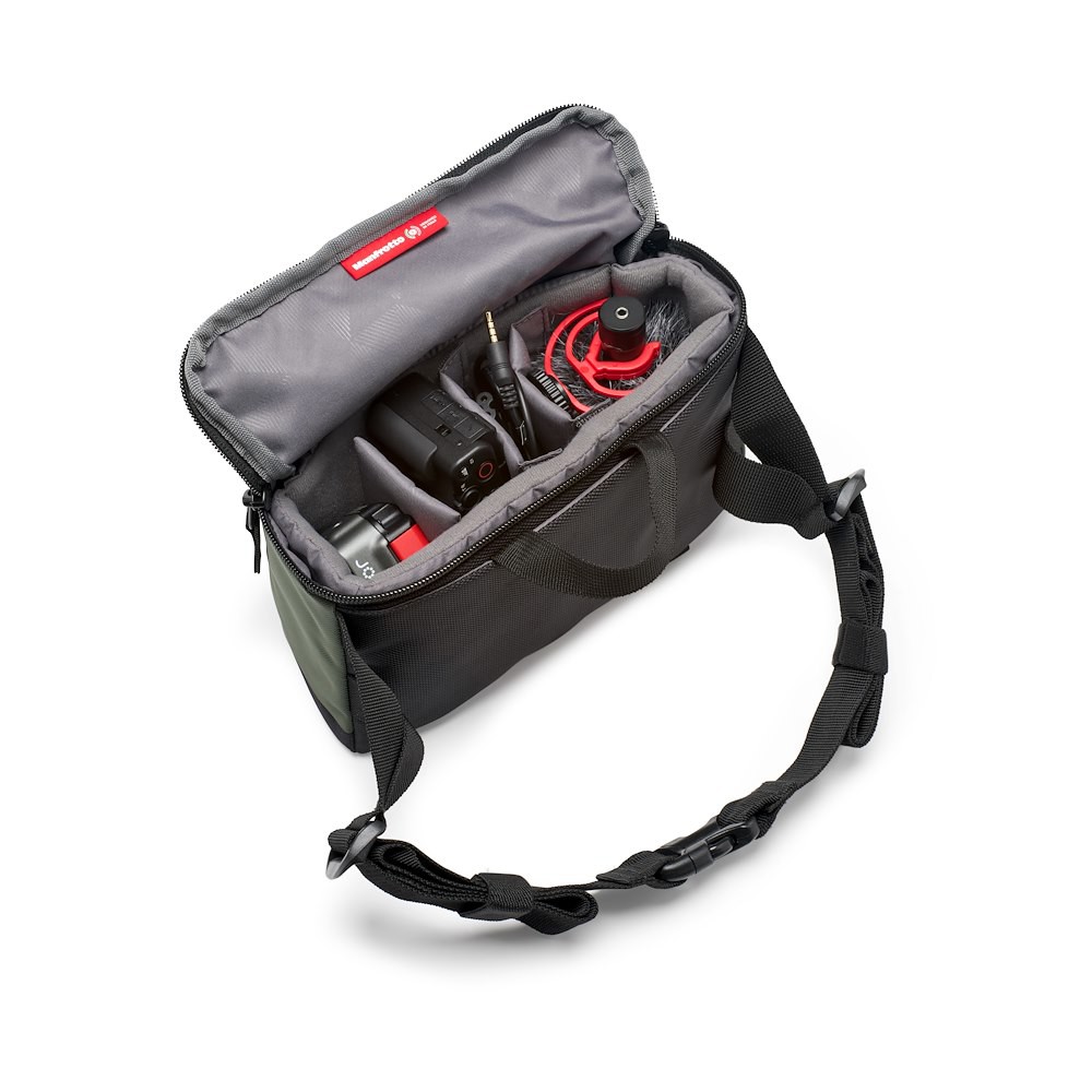 Otvorená Manfrotto Street Waist Bag MB MS2-WB s fotografickou výbavou