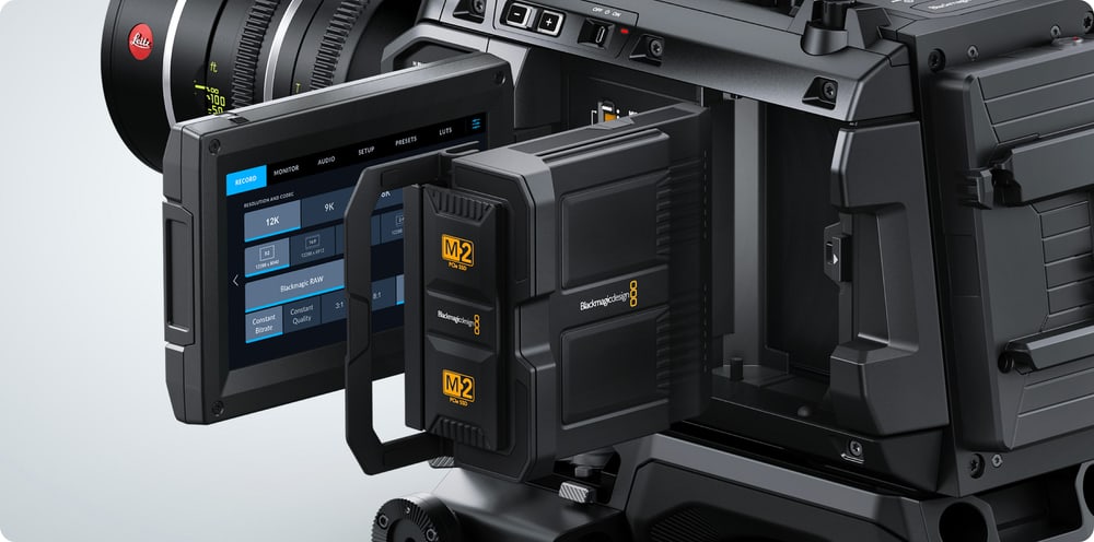 Blackmagic URSA Cine 12K LF 100G + EVF – Záznamový modul Blackmagic Media Module