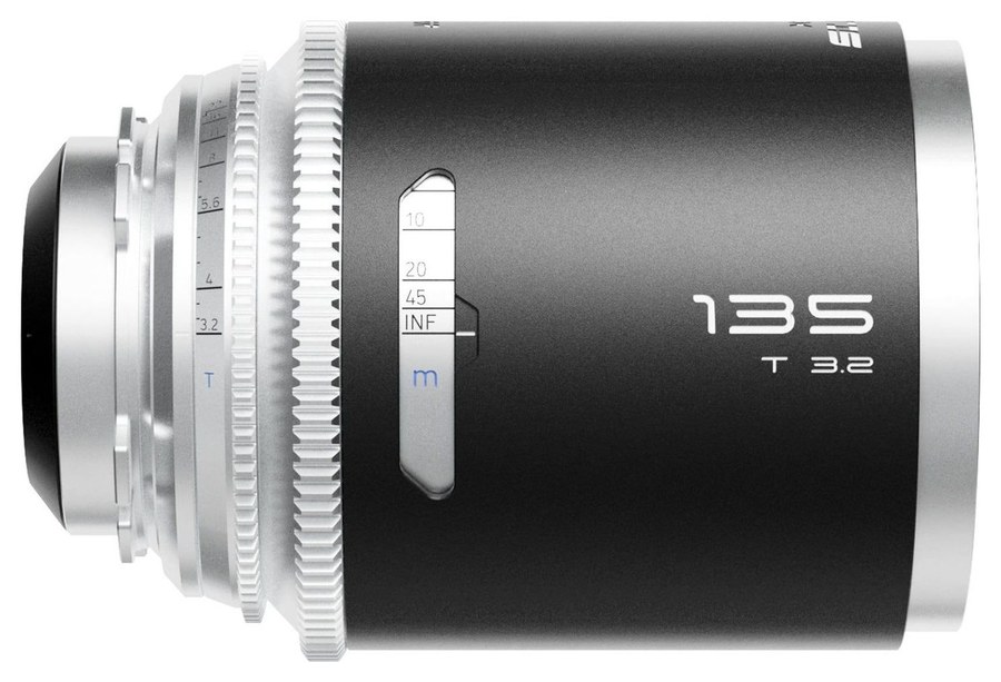 Blazar Mantis 135mm T3.2 1,33x anamorfný objektív FF (PL) – Iba 800 g