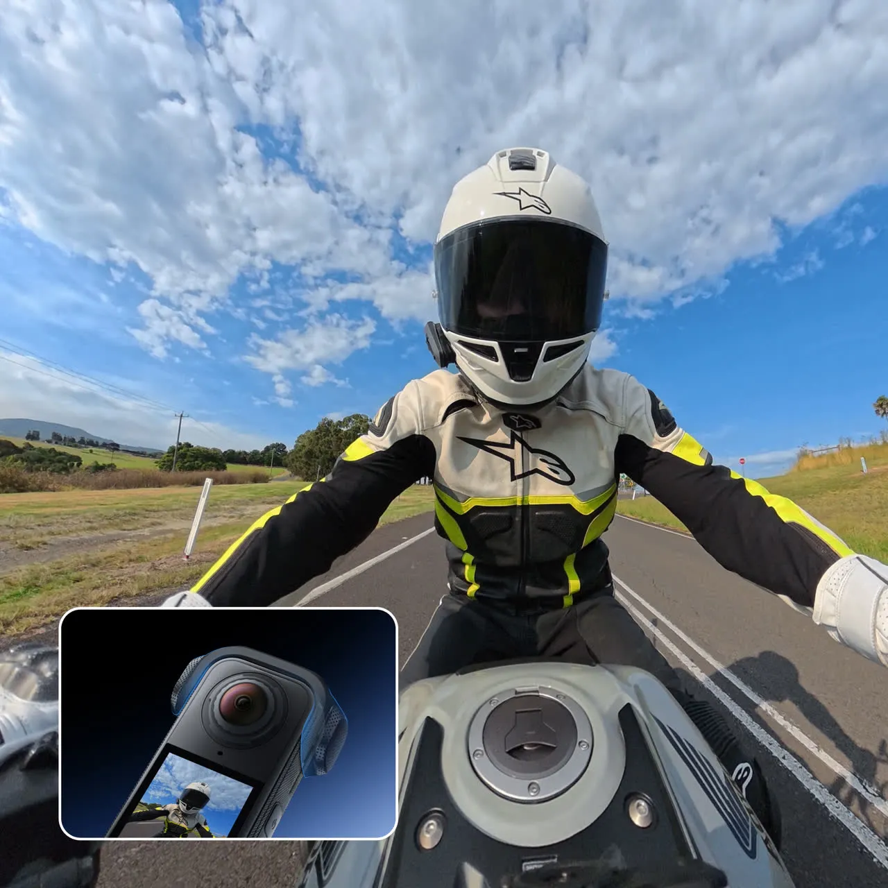 Oficiálna fotografia Insta360: X4 Air počas jazdy na motocykli