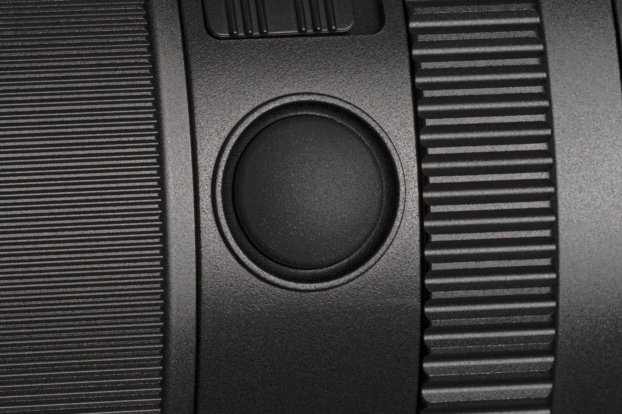 Ovládacie prvky objektívu Viltrox AF 90 mm F2,2 E