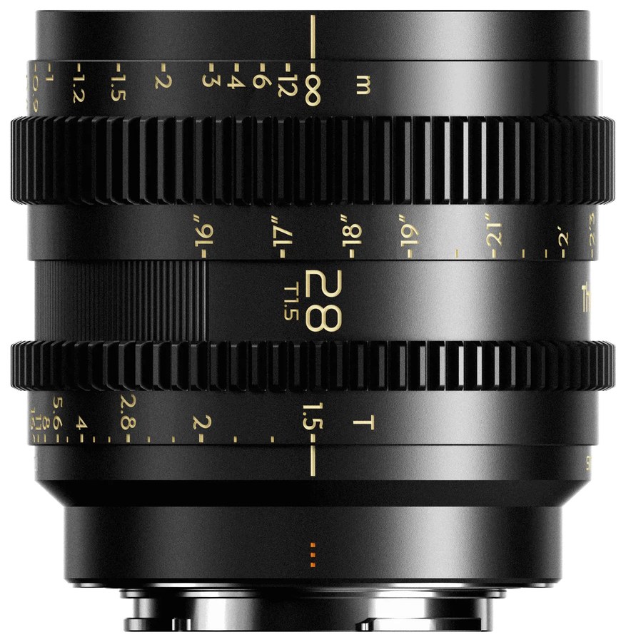 Thypoch Simera-C 16–100 mm súprava 7 objektívov Sony E – Simera-C 28 mm T1,5