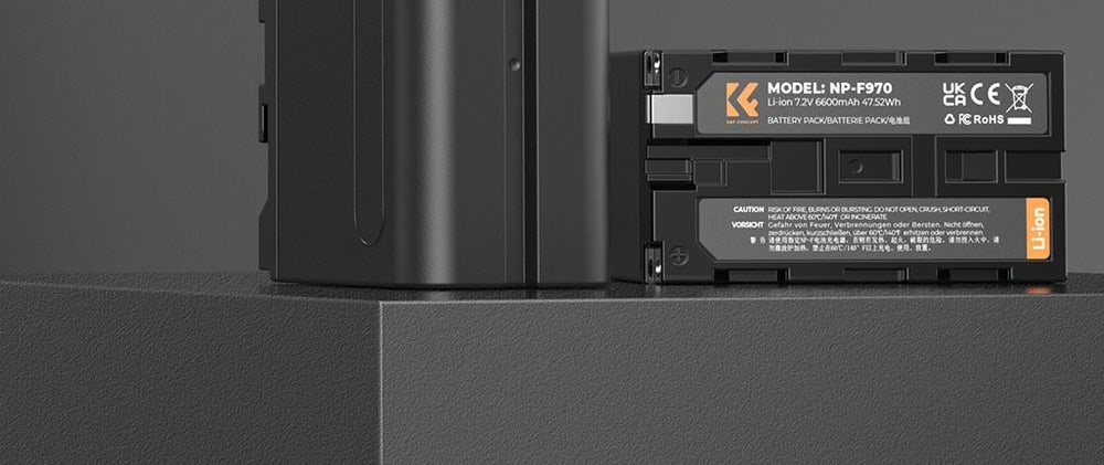 Dve batérie po 6600 mAh