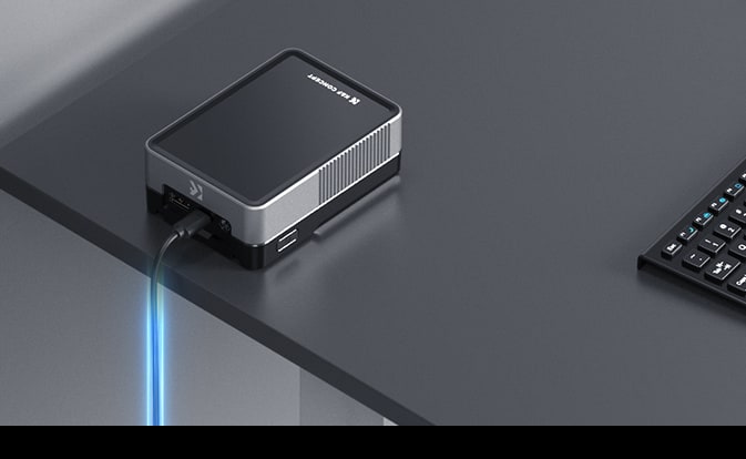 USB-C 65 W v oboch smeroch