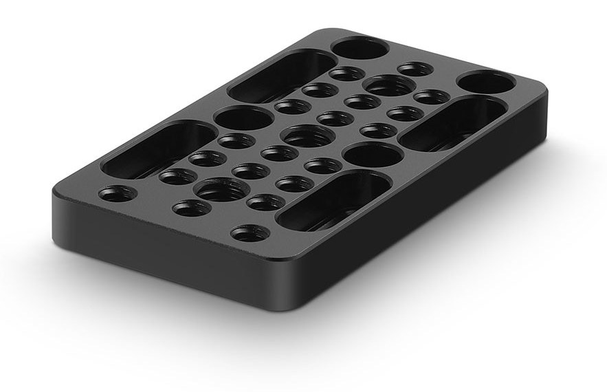 malá upínacia doska s otvormi 1/4''-20 a 3/8″-16