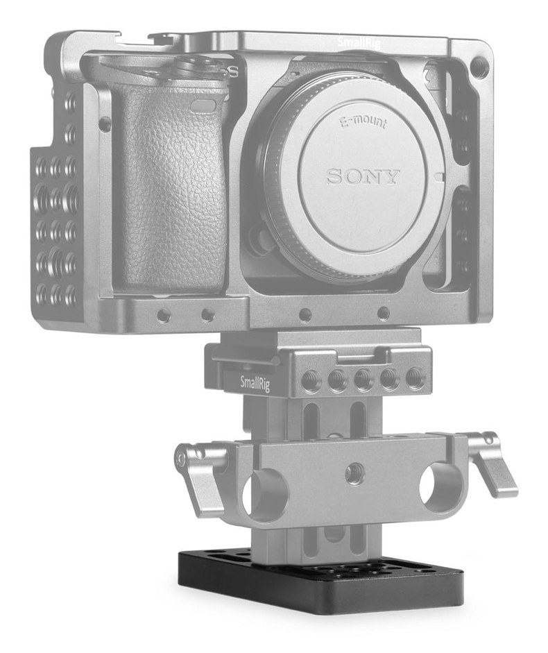 malá upínacia doska s otvormi 1/4''-20 a 3/8″-16