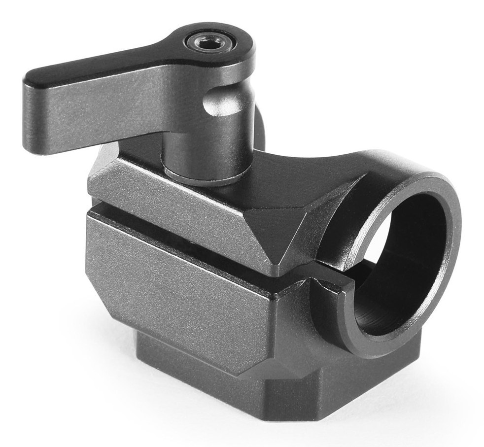 15 mm svorka na tyč