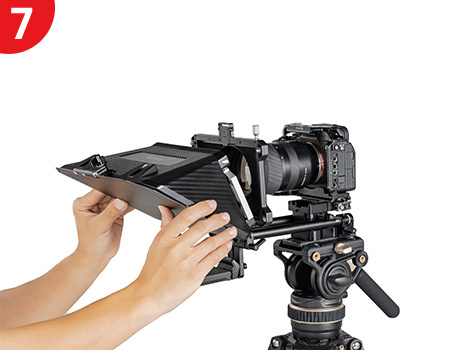 Zarovnaj zadný upínací krúžok 95 mm a nasaď matte box