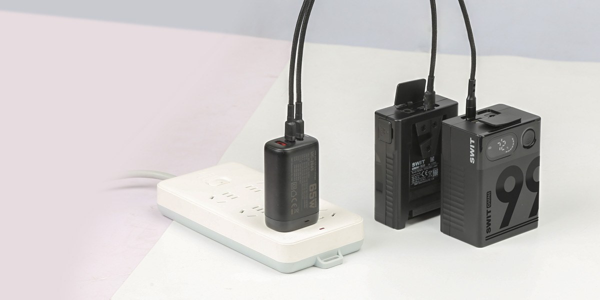 SWIT UC-2065 nabíjačka USB-C 65 W