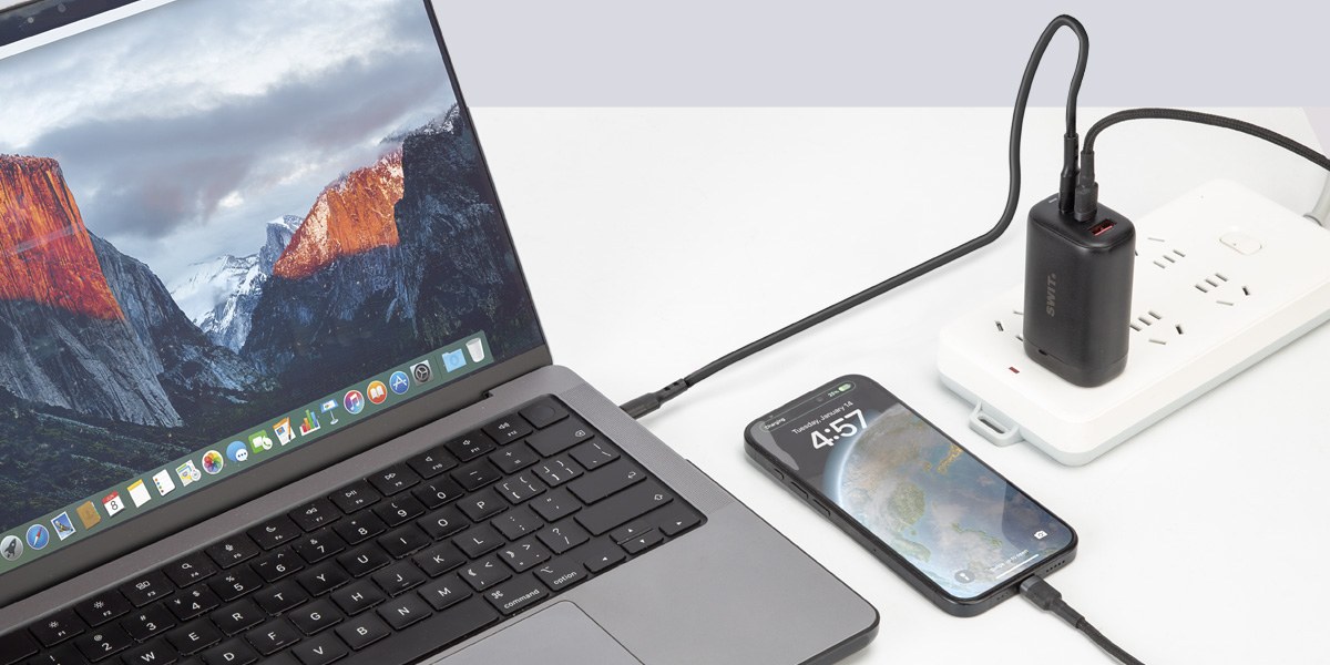 SWIT UC-2065 nabíjačka USB-C 65 W