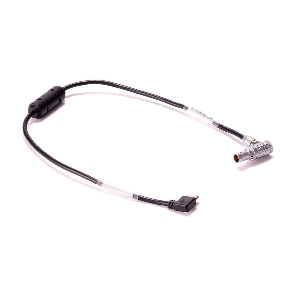USB-C na rukoväti, port EXT kamery RED KOMODO na kamere