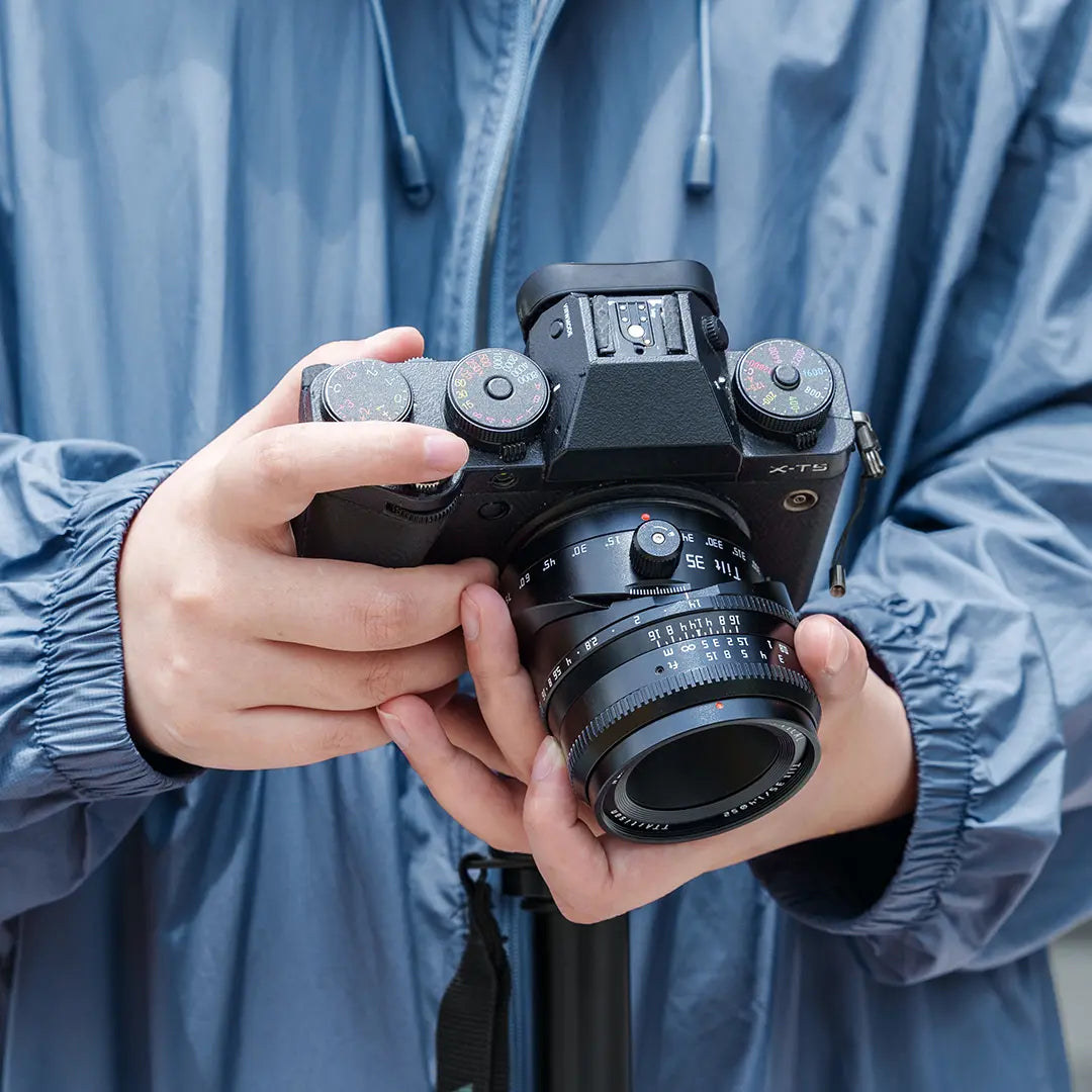 TTArtisan APS-C Tilt 35mm F1.4