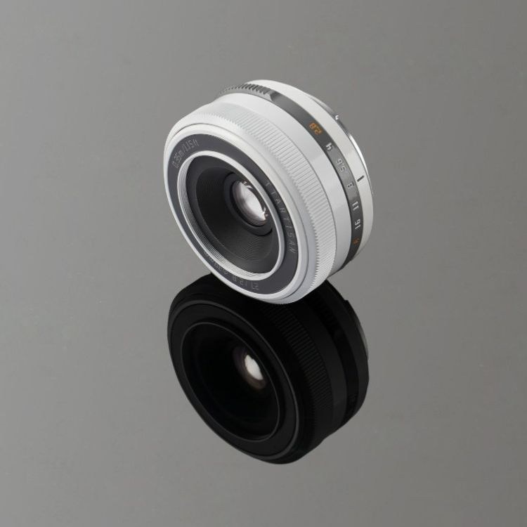 TTArtisan APS-C AF 27mm F2.8 – Automatické zaostrovanie s motorom STM