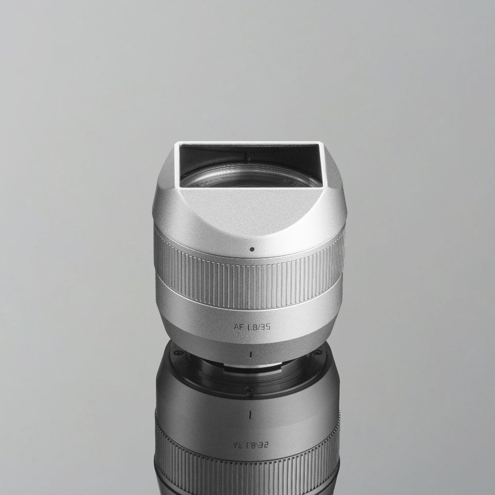 TTArtisan APS-C AF 35mm F1.8 II – Hmotnosť 176–193 g a filter 52 mm