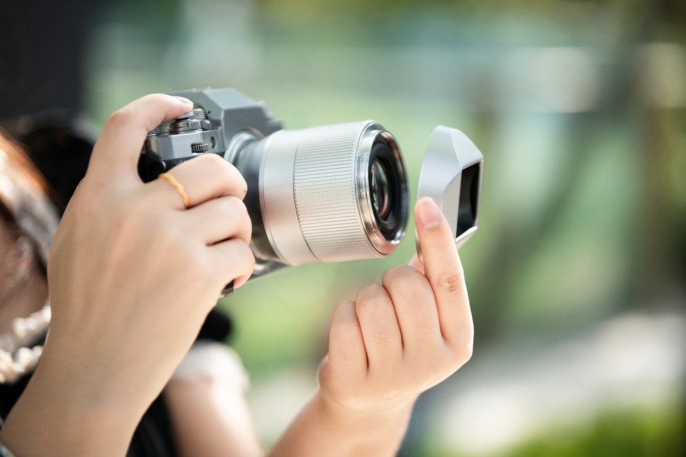 TTArtisan APS-C AF 56mm F1.8 – Svetelnosť F1,8 a 9 lamiel