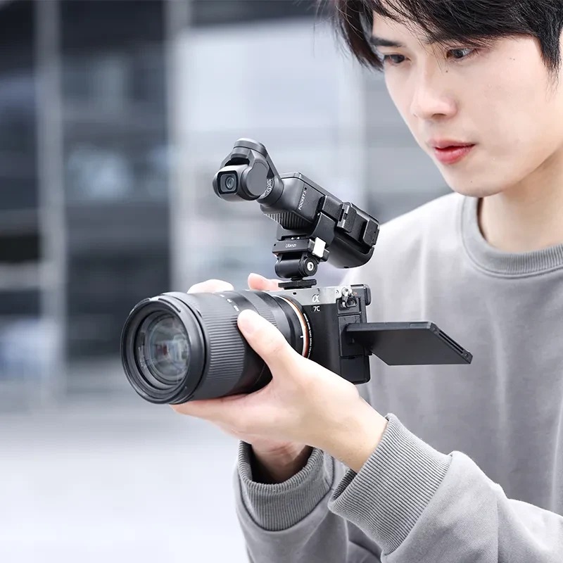Ulanzi PK-06 adaptér pro Pocket 3 – Na fotoaparátu
