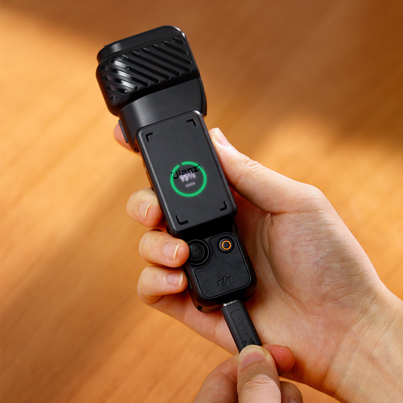 Ulanzi PK-07 ochrana gimbalu a displeje pro DJI Osmo Pocket 3 – Stav baterie bez sundání krytu